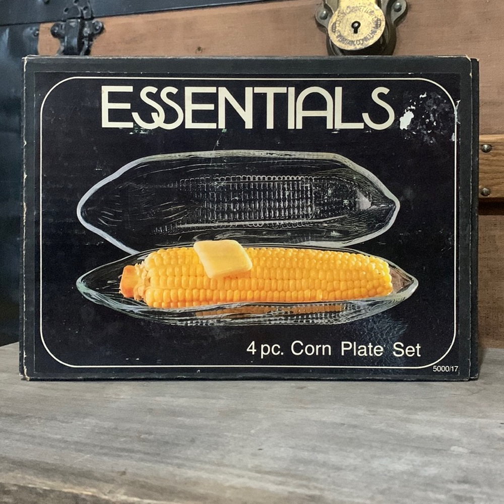 Glass corn plates set of 4   Clear glass. Vintage in box  🌽 corn on the cob